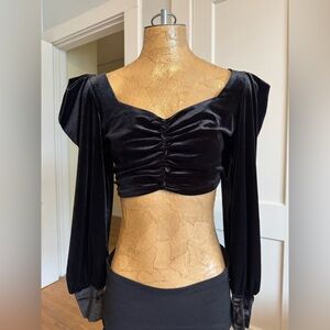 Signature8 Black Velvet Ruched Crop Top